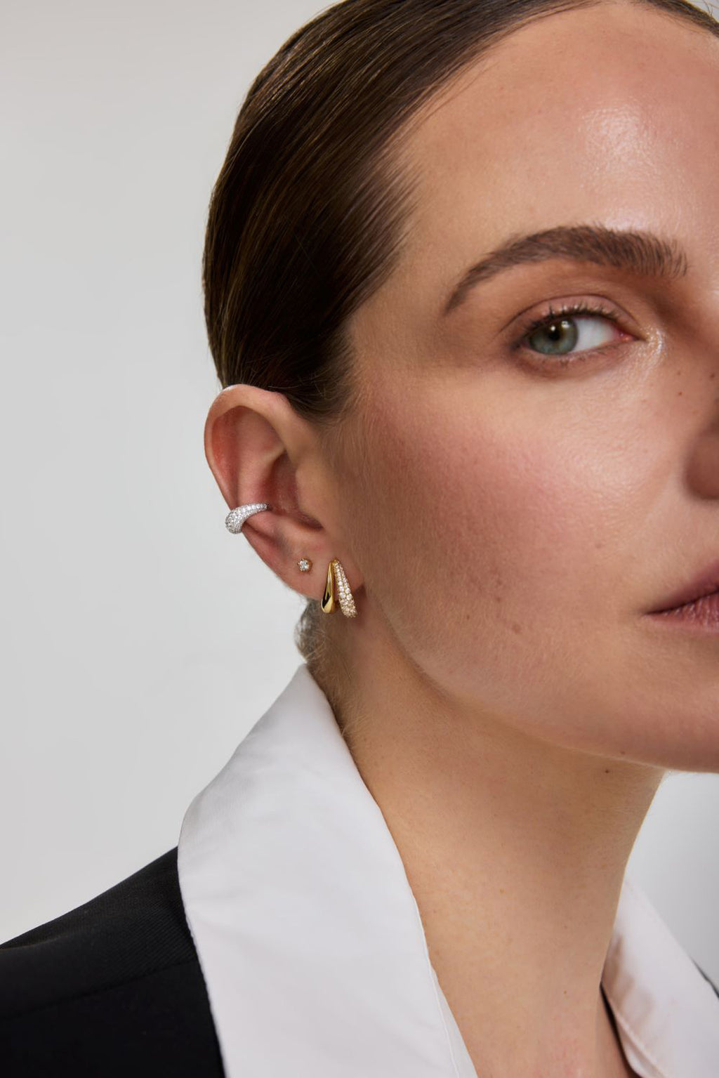 Gold Five-Prong Sparkle Barbell Earring