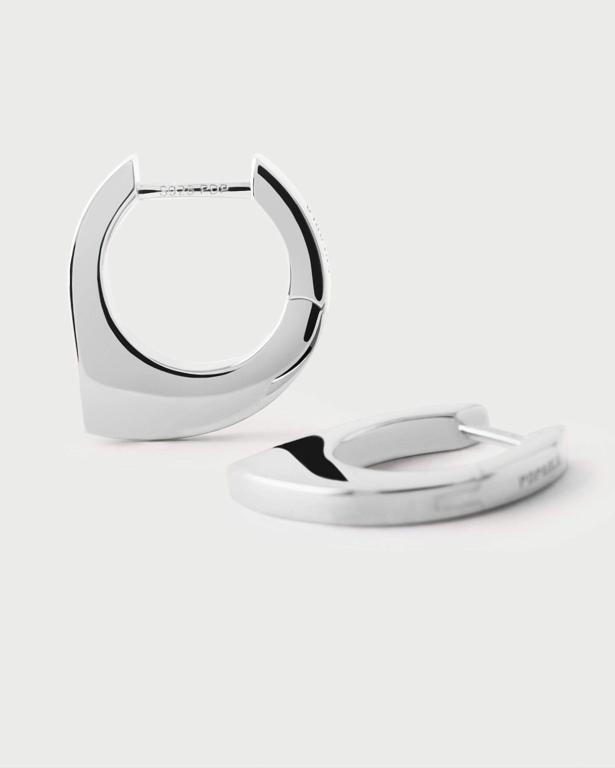 Oda Silver Hoops