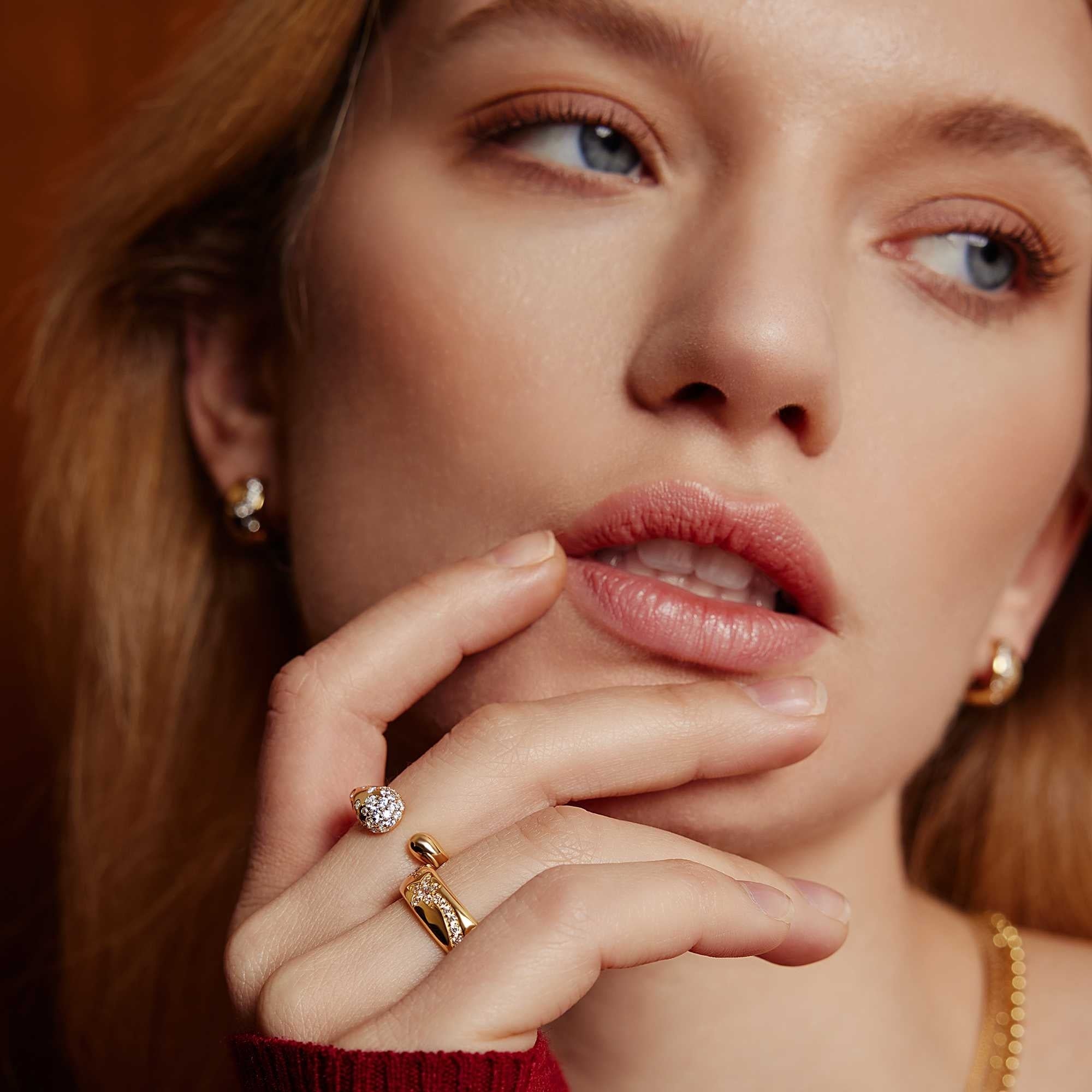 Gold Sparkling Sculptural Crossover Adjustable Ring