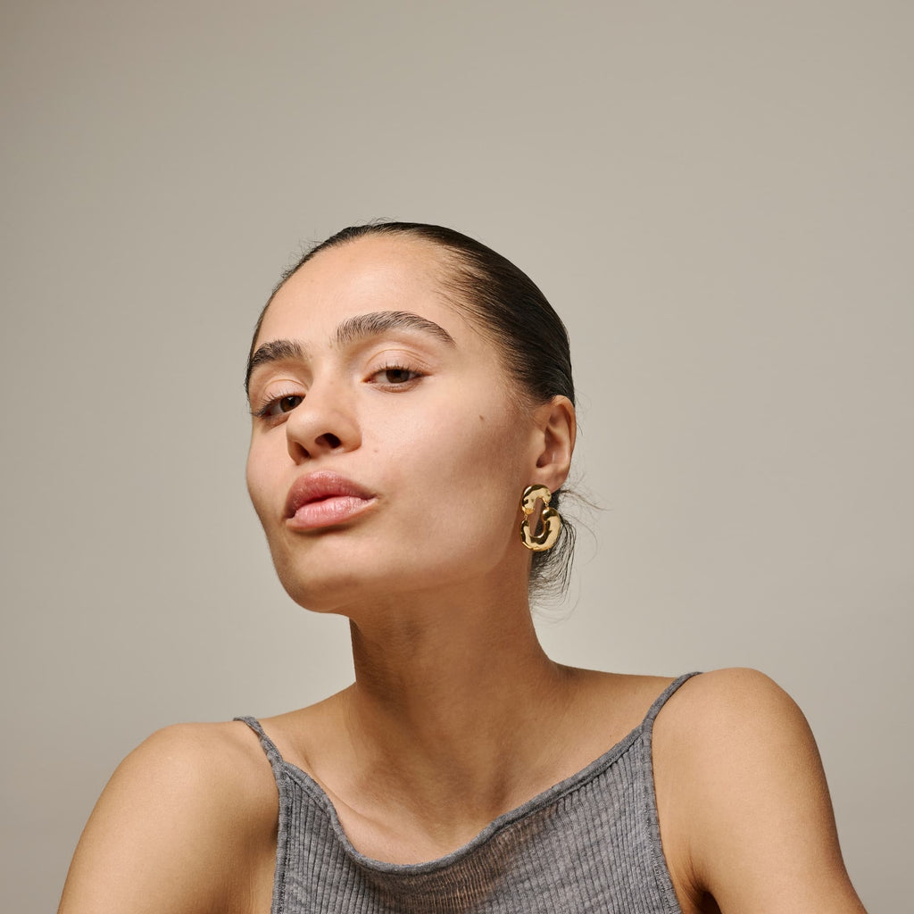 Earrings, Viona