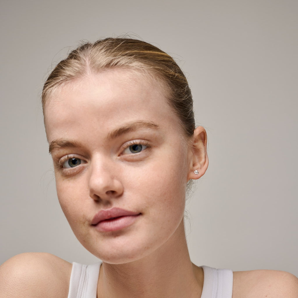 Studs, Organic Clover Mini