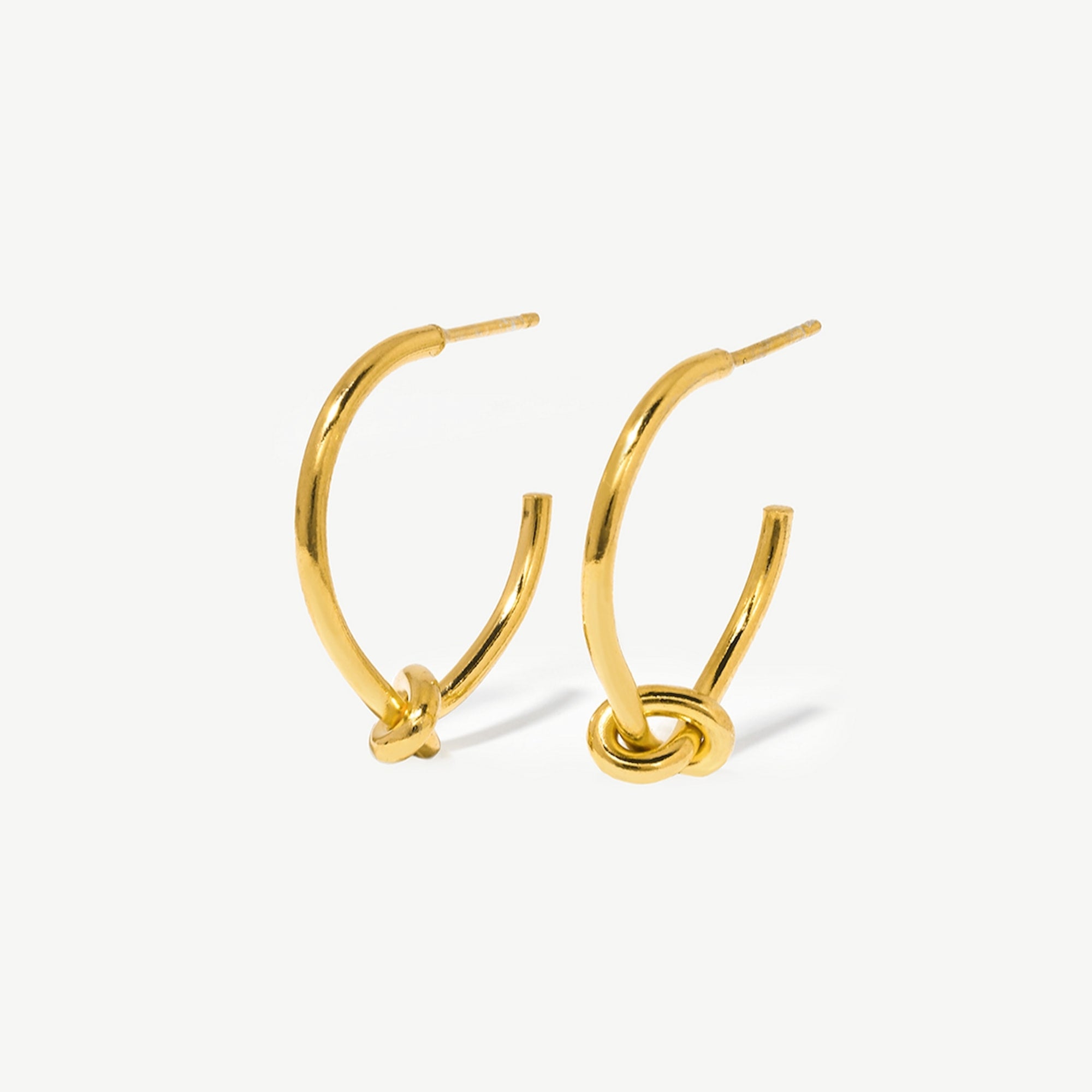 Averie Hoop Earrings - Gold