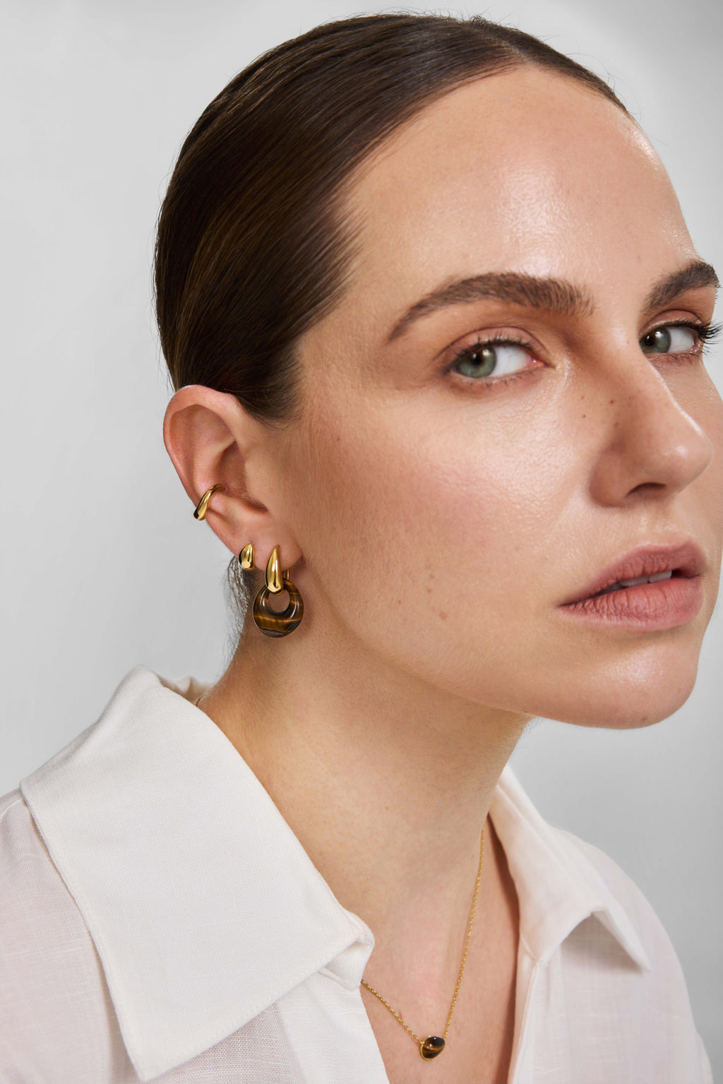 Gold Wave Ear Cuff
