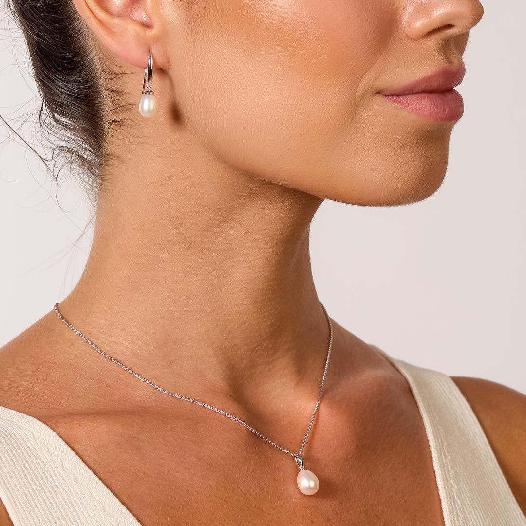 Revival Classic Pearl Drop Earrings