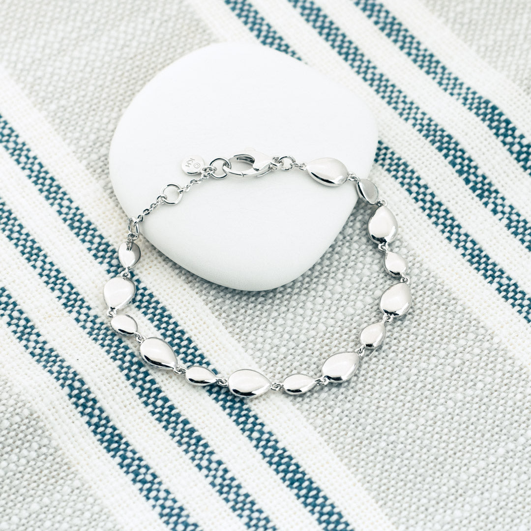 Coast Pebbles Linking Pebbles Bracelet