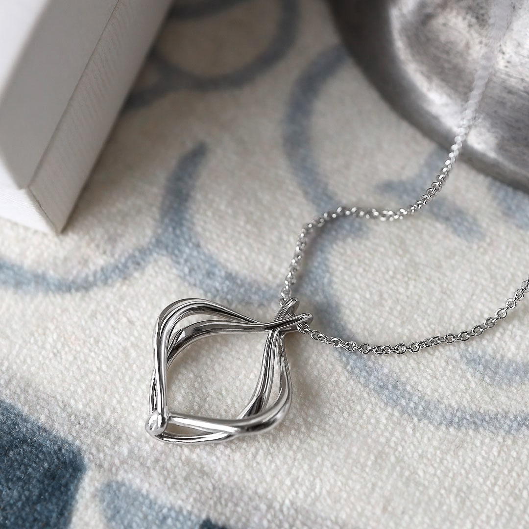 Alicia Petite Necklace