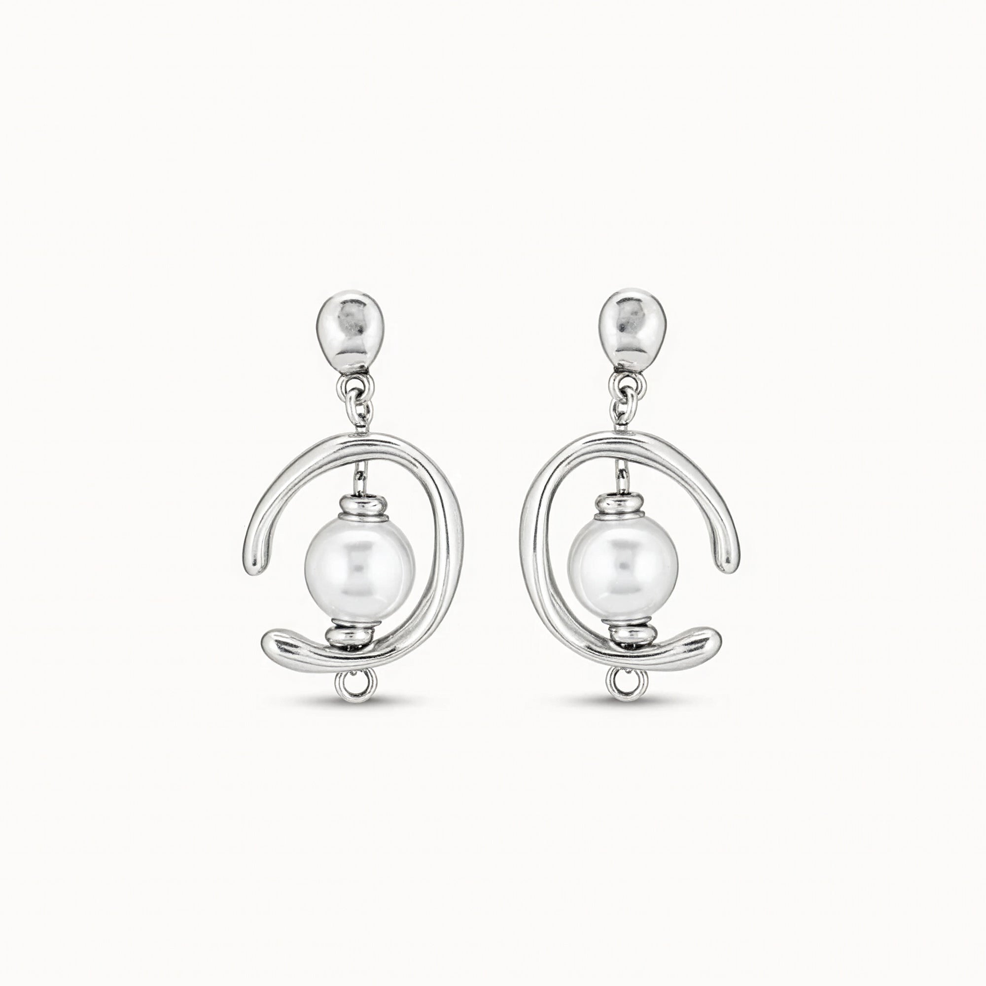 Drop Earrings with Pearl