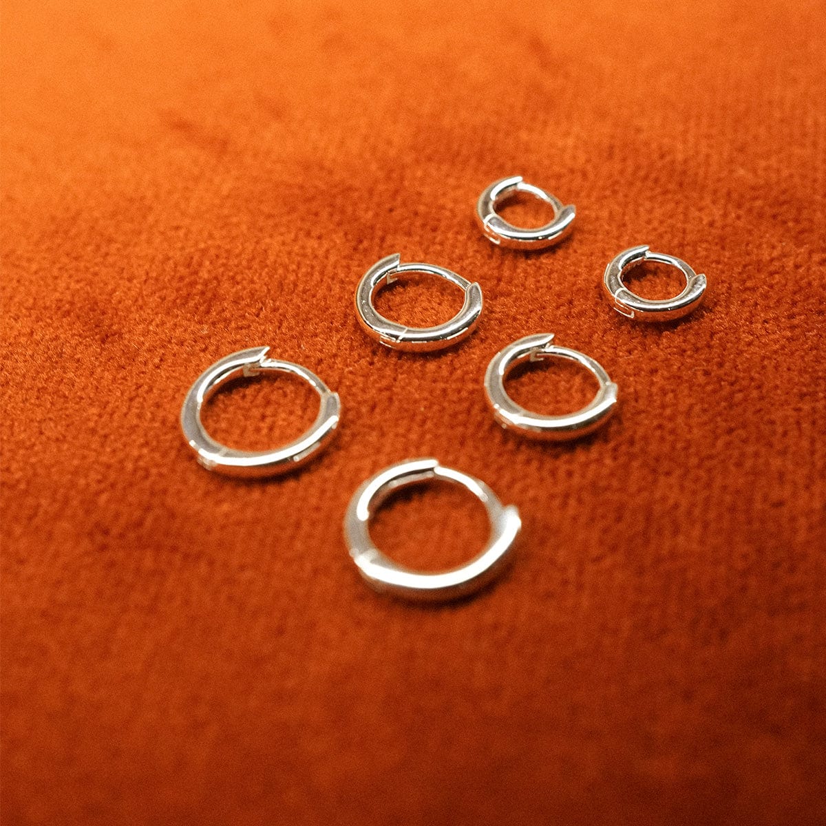 Polly Maxi Huggie Earrings - Silver