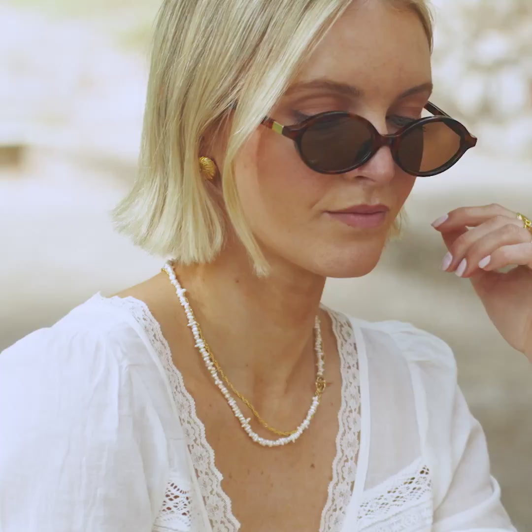 Polly Beach Pearl T-Bar Necklace - Gold