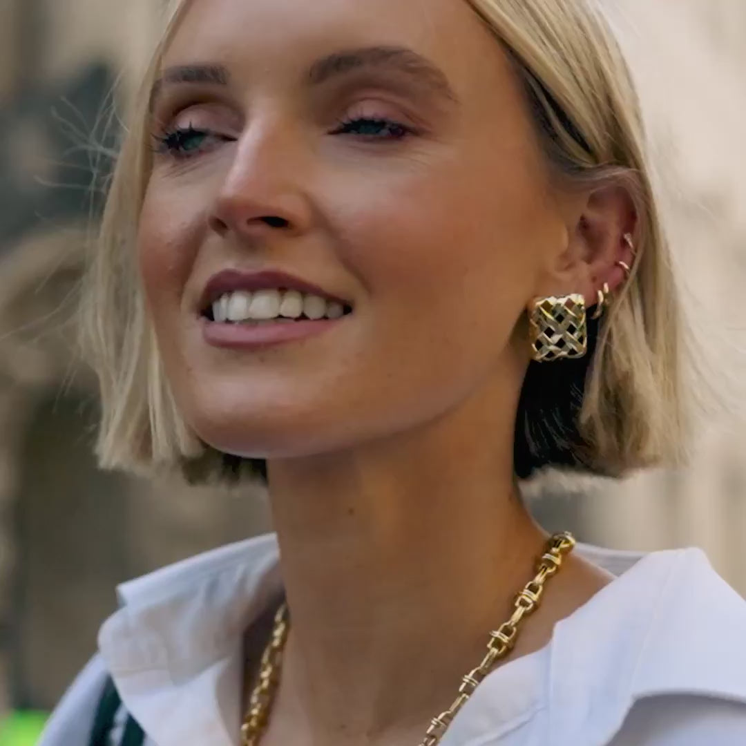 Polly Midi Huggie Earrings - Gold